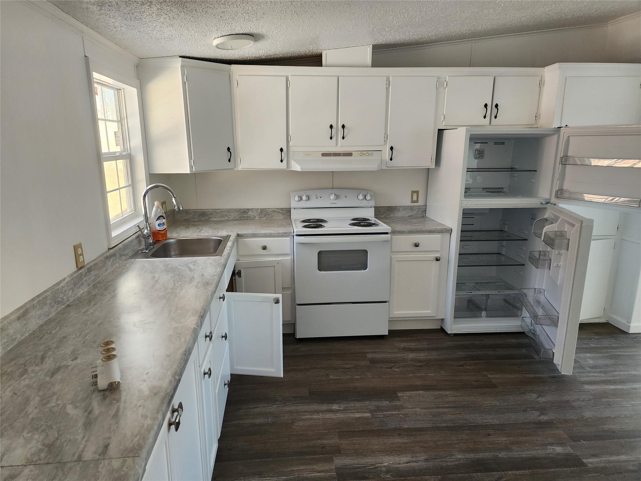 Single Family Pine Ridge Rd  Dutchess County, NY 12546, MLS-813953-2