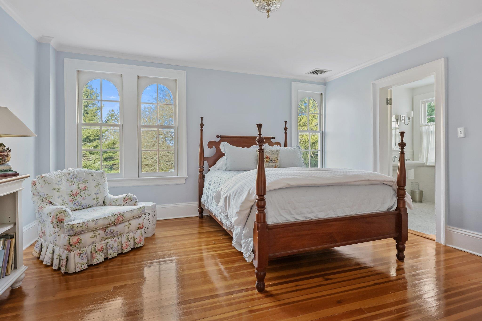 Single Family North  Westchester County, NY 10528, MLS-813963-22