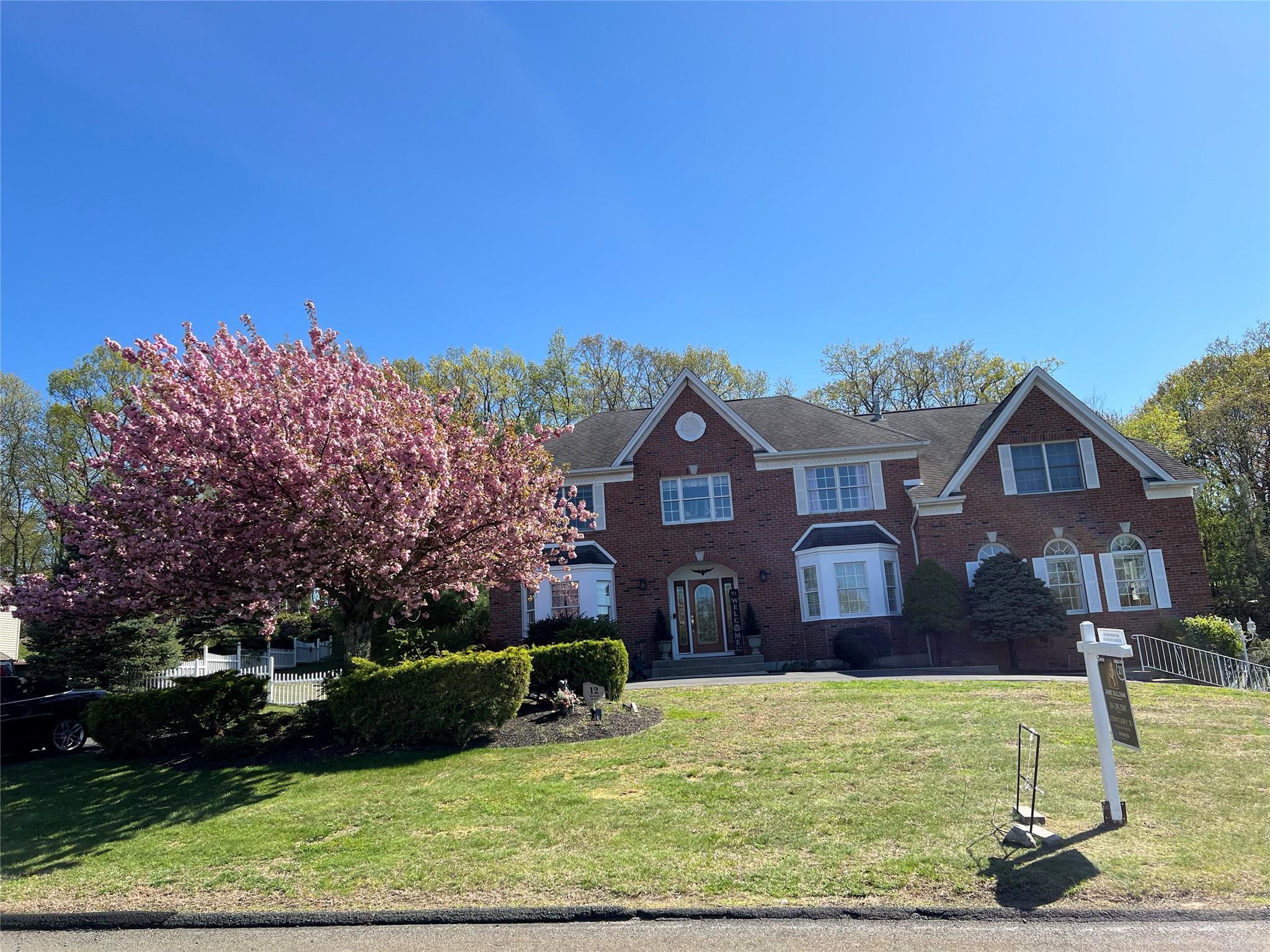 Single Family Dickens  Rockland County, NY 10980, MLS-814055-2