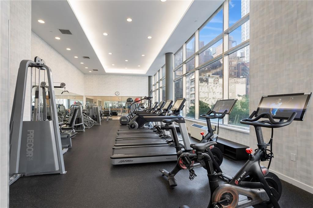 Condo 5th  Manhattan, NY 10016, MLS-814138-22