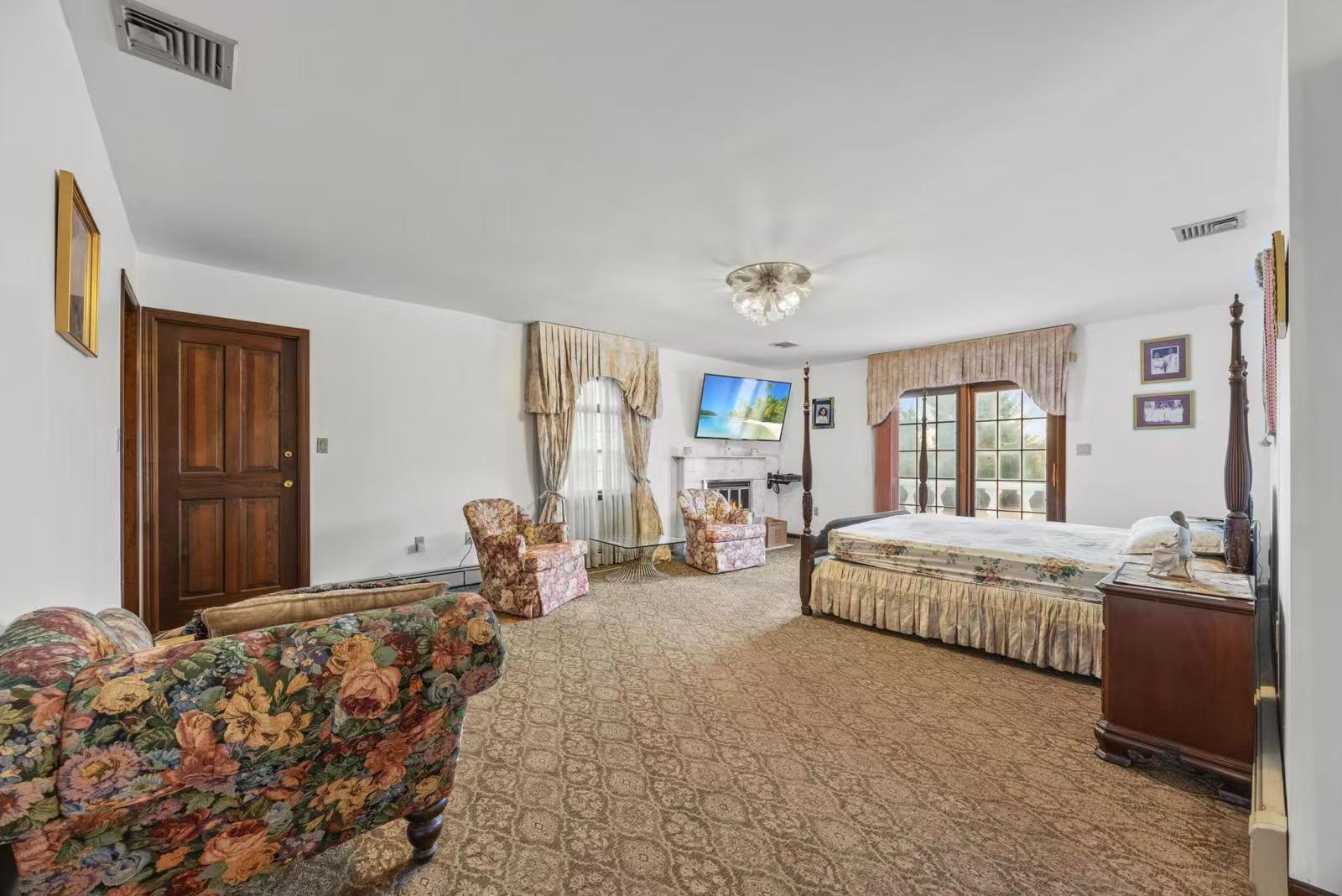 Single Family Quail  Nassau County, NY 11568, MLS-814141-16