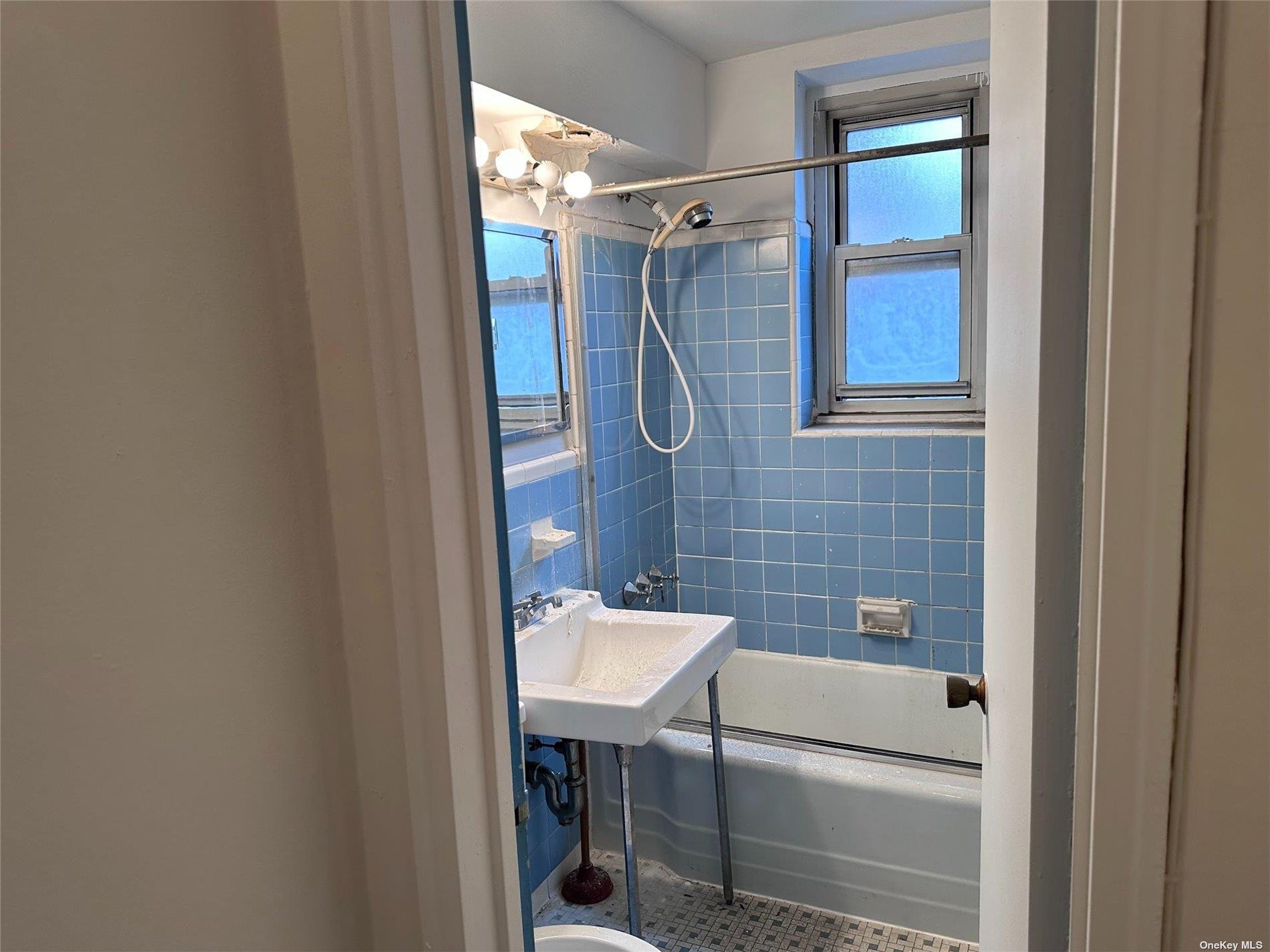 Coop 23rd  Queens, NY 11360, MLS-814165-7