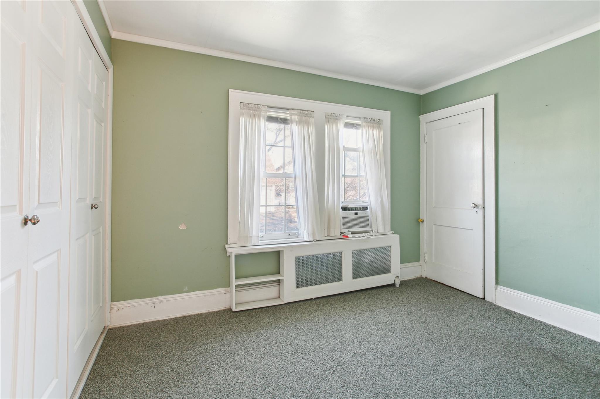 Single Family S Grove  Nassau County, NY 11580, MLS-814170-17
