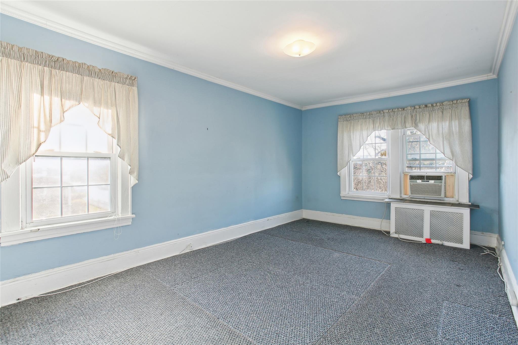 Single Family S Grove  Nassau County, NY 11580, MLS-814170-18