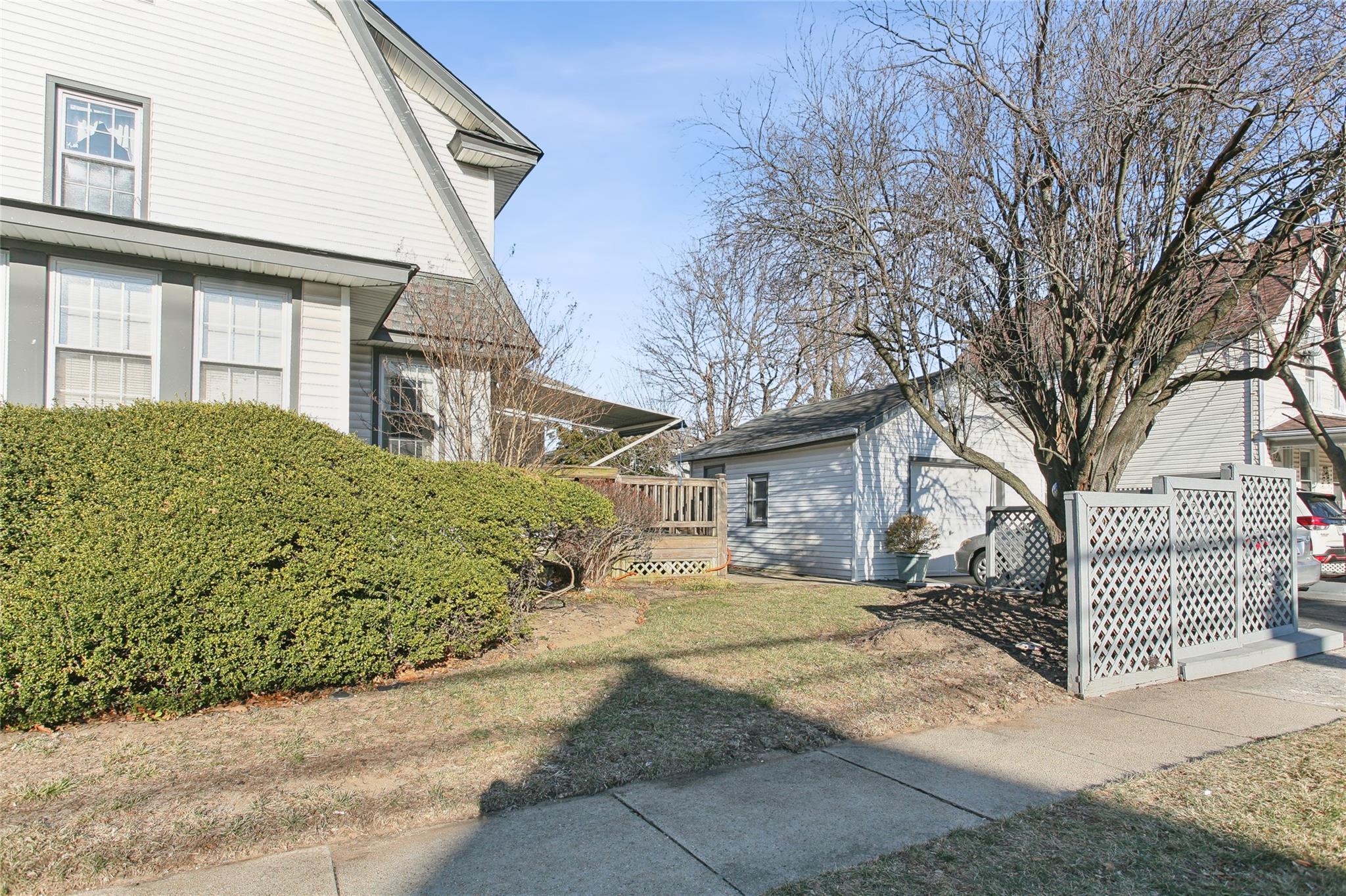 Single Family S Grove  Nassau County, NY 11580, MLS-814170-24