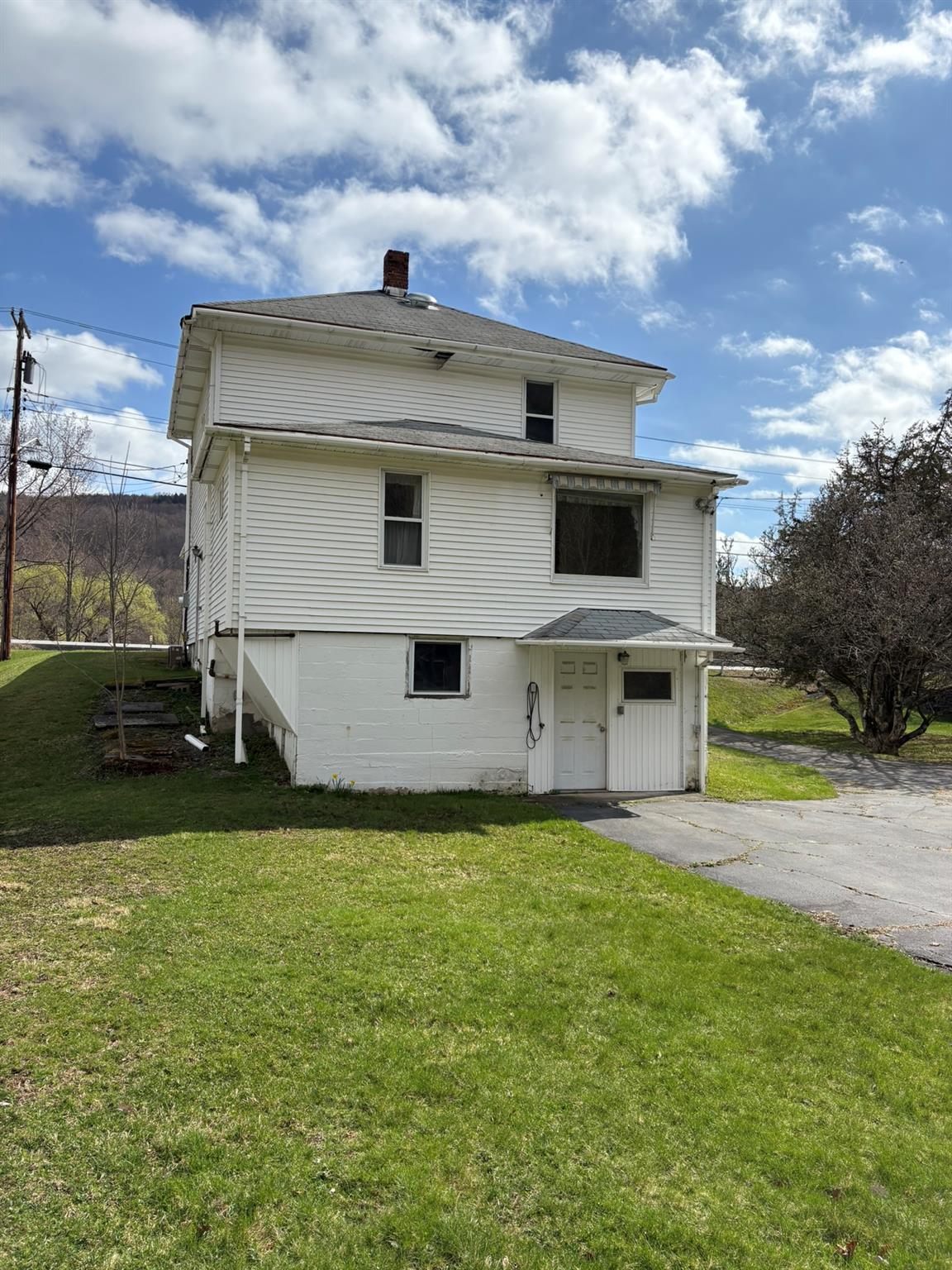 Single Family Riverside Drive  Sullivan County, NY 12776, MLS-814388-37