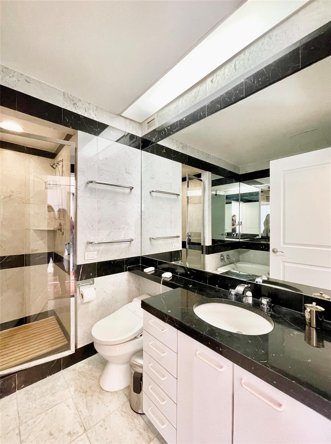 Condo 56th  Manhattan, NY 10019, MLS-814394-12