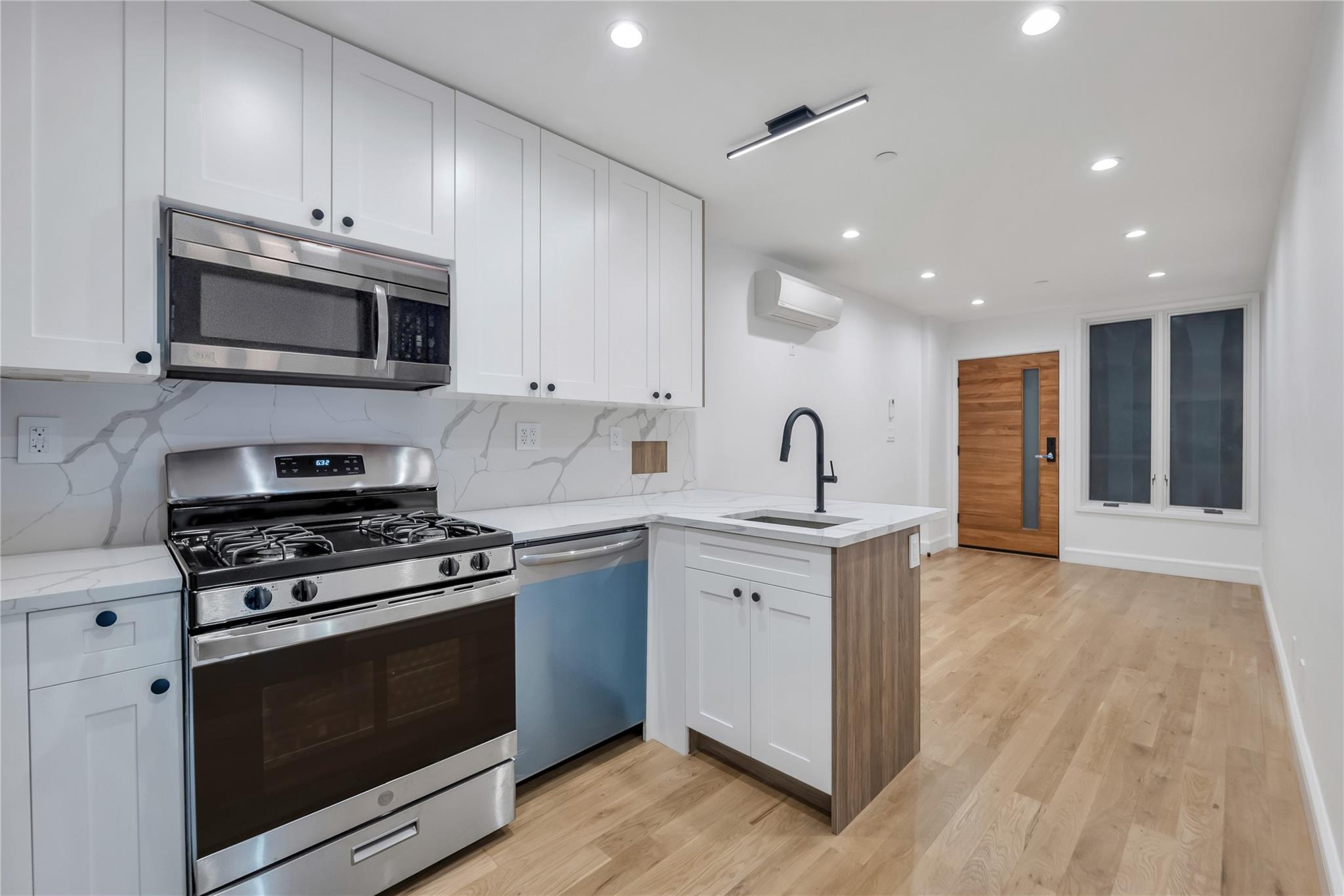 Apartment 54th  Brooklyn, NY 11203, MLS-814422-4
