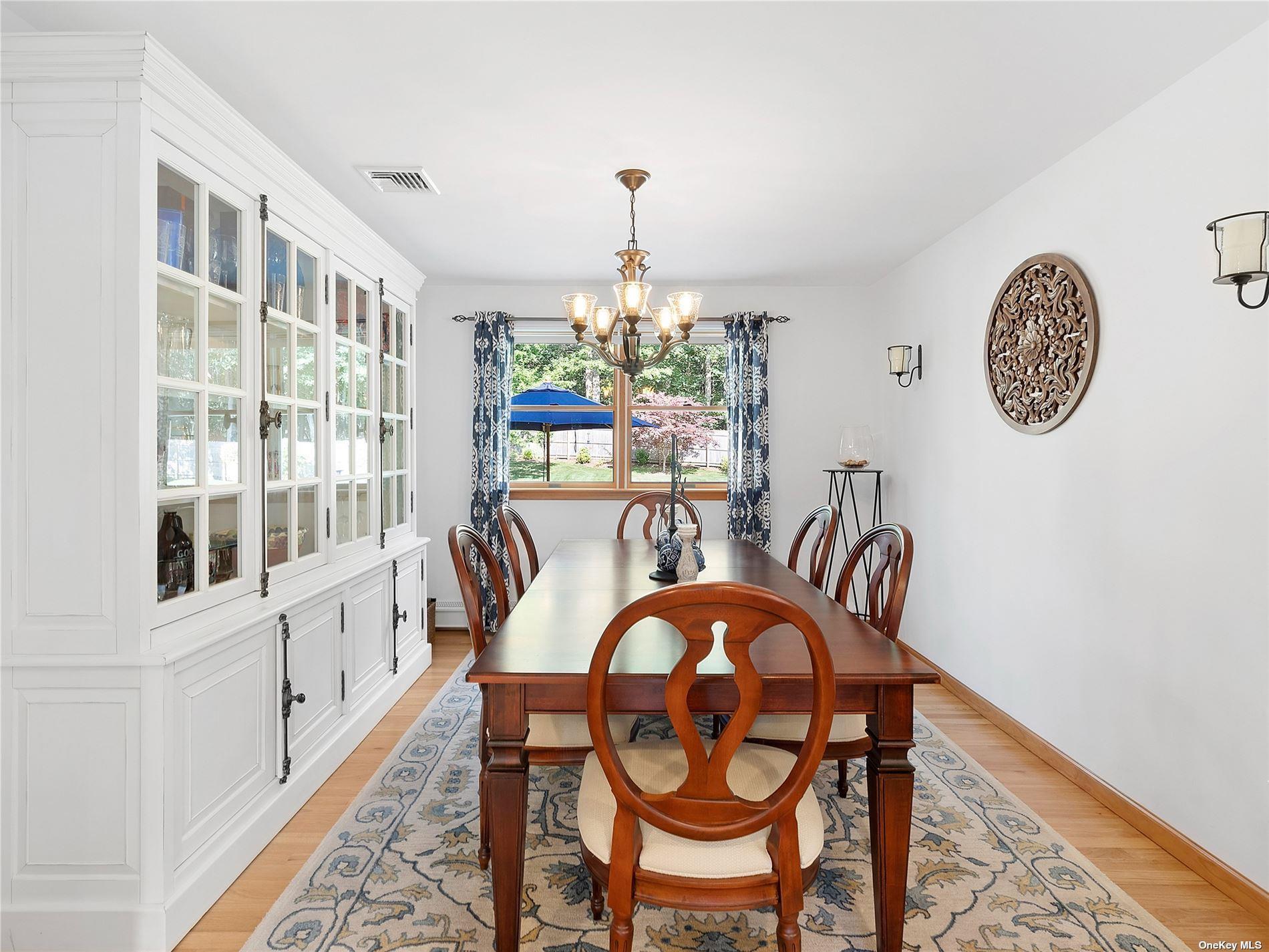 Single Family Magee  Suffolk County, NY 11968, MLS-814514-5
