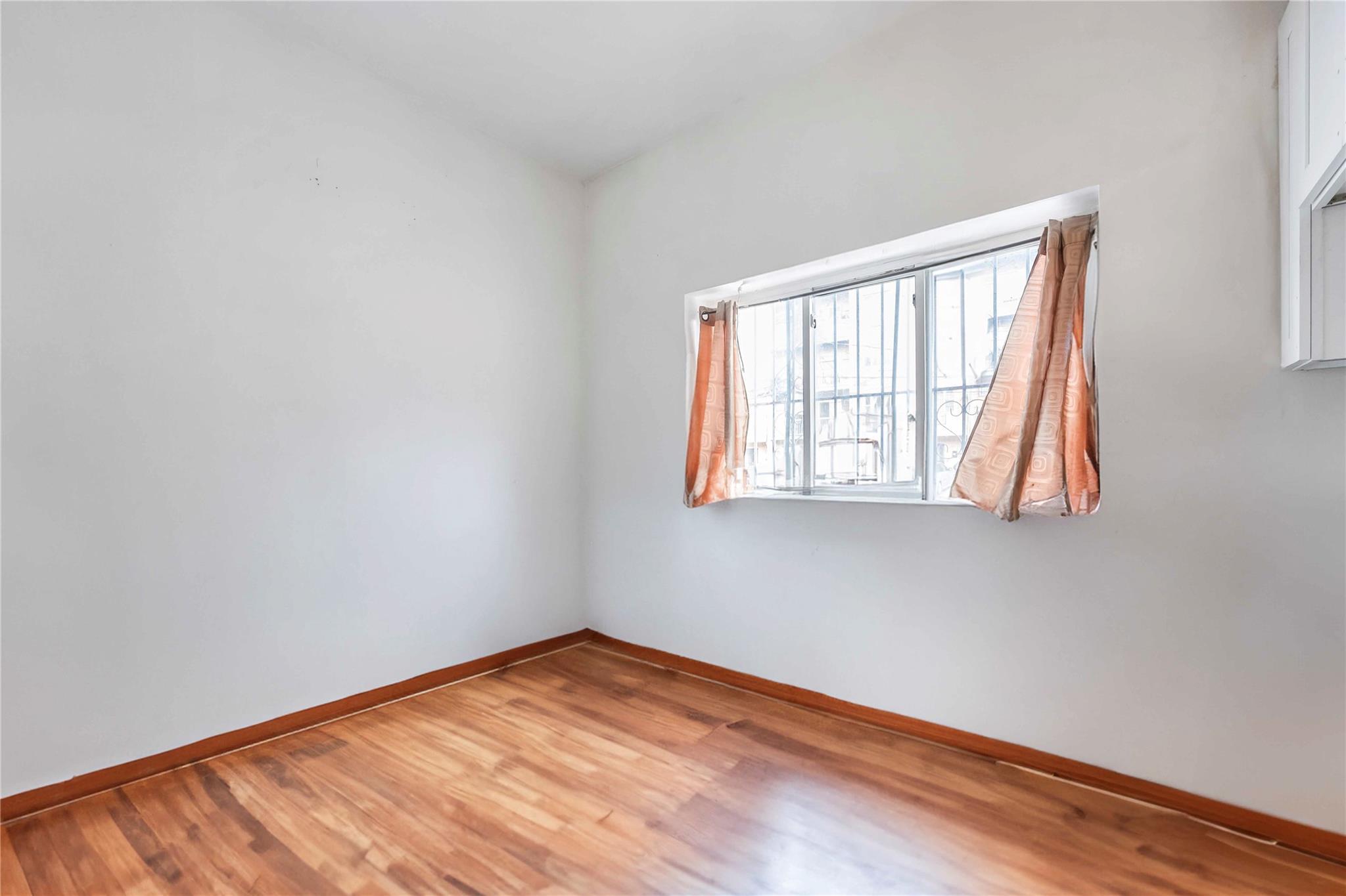 Single Family 98th  Queens, NY 11368, MLS-814527-15