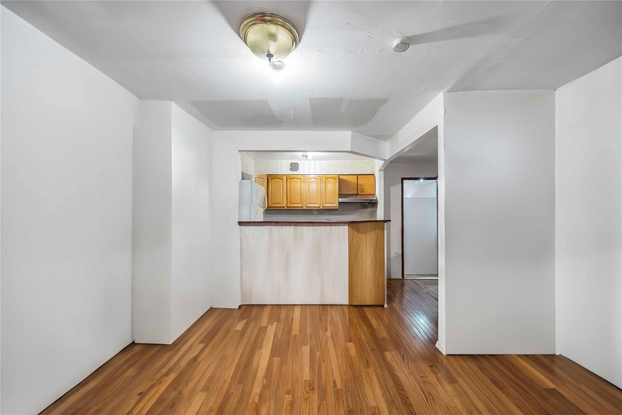 Single Family 98th  Queens, NY 11368, MLS-814527-24