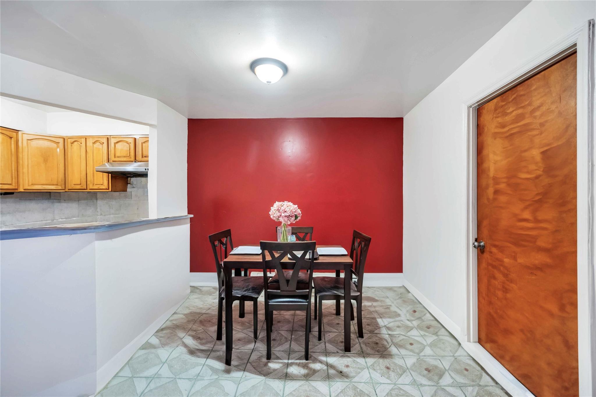 Single Family 98th  Queens, NY 11368, MLS-814527-30