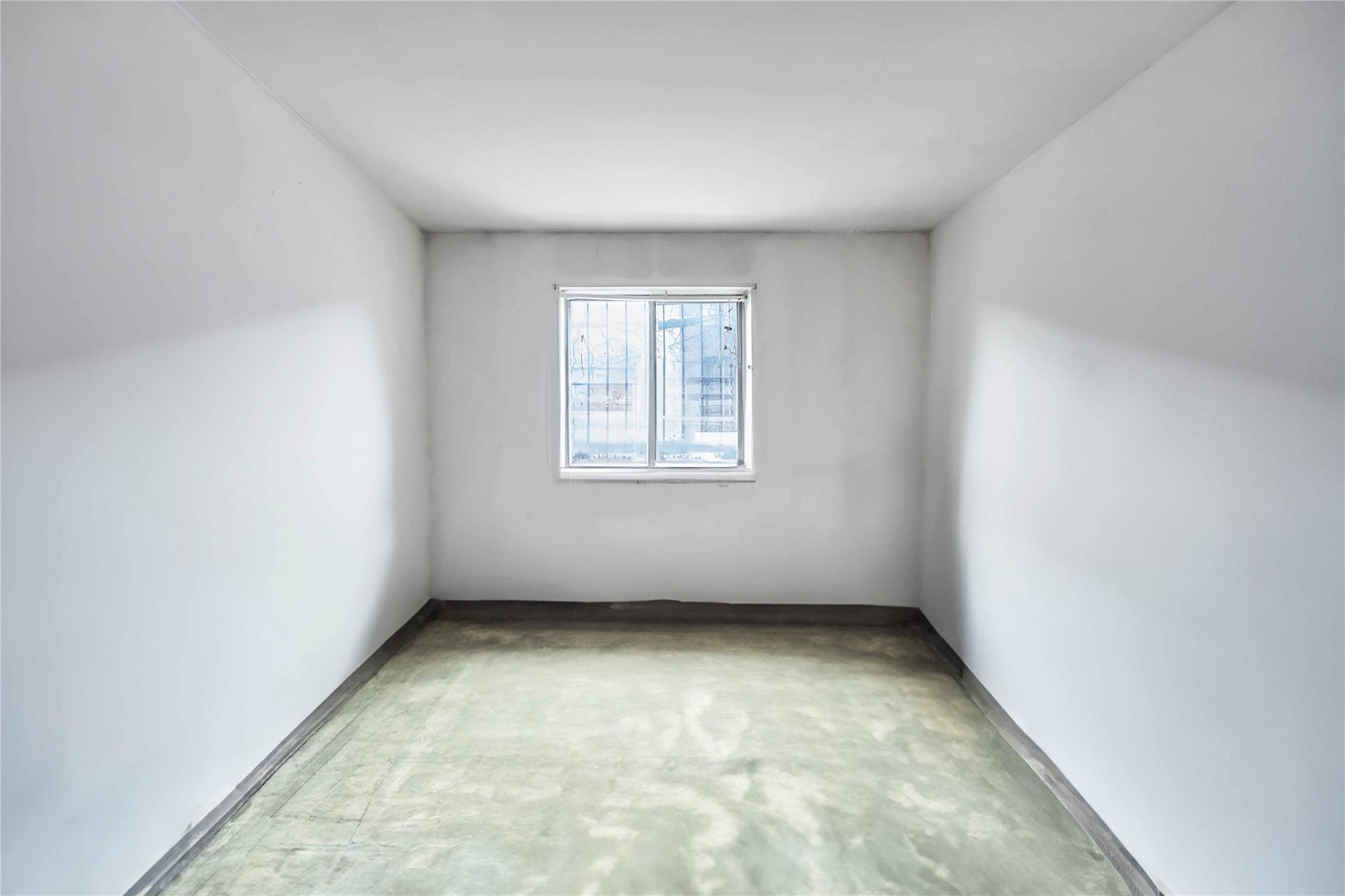 Single Family 98th  Queens, NY 11368, MLS-814527-36