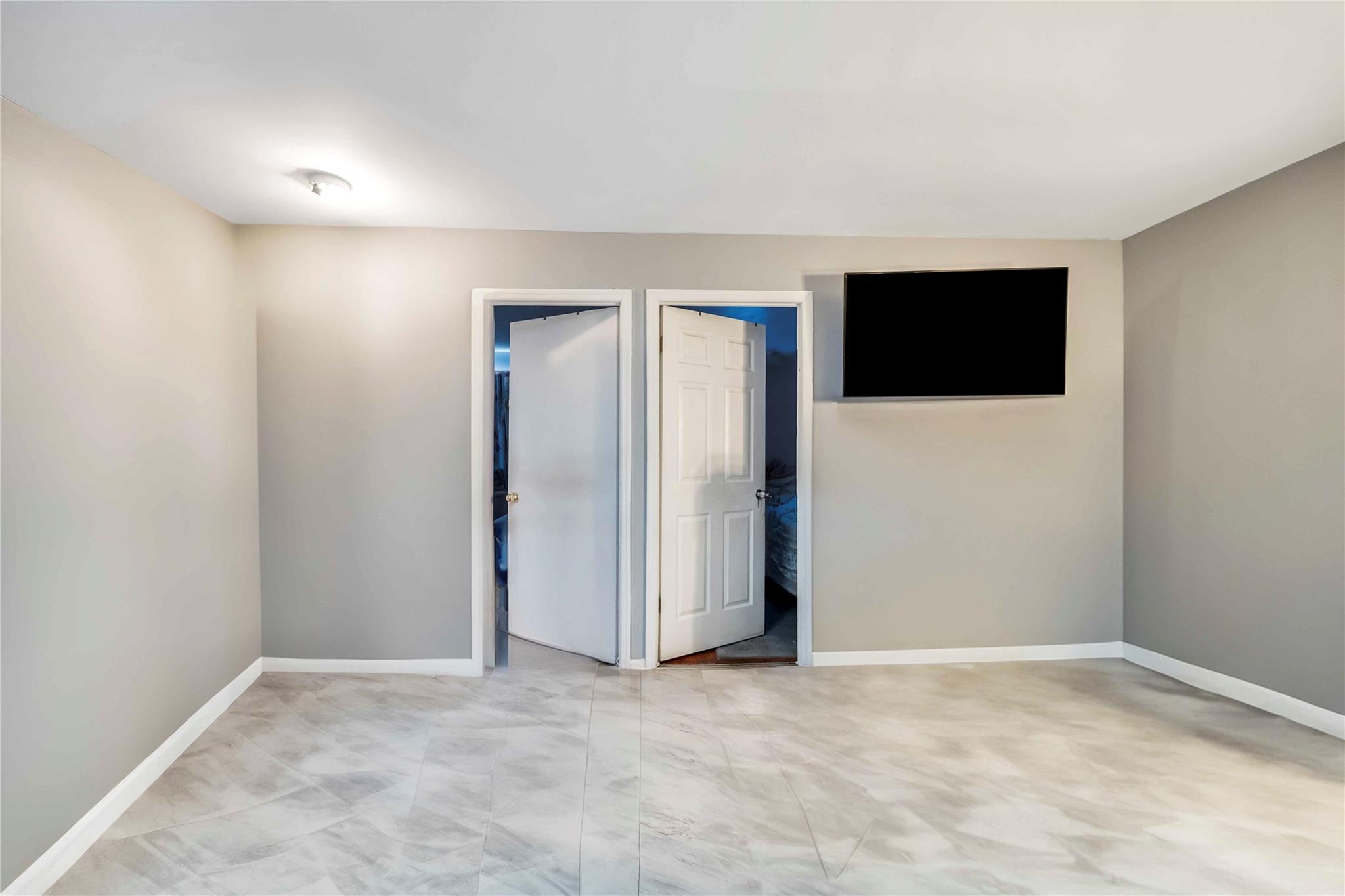 Single Family 98th  Queens, NY 11368, MLS-814527-45