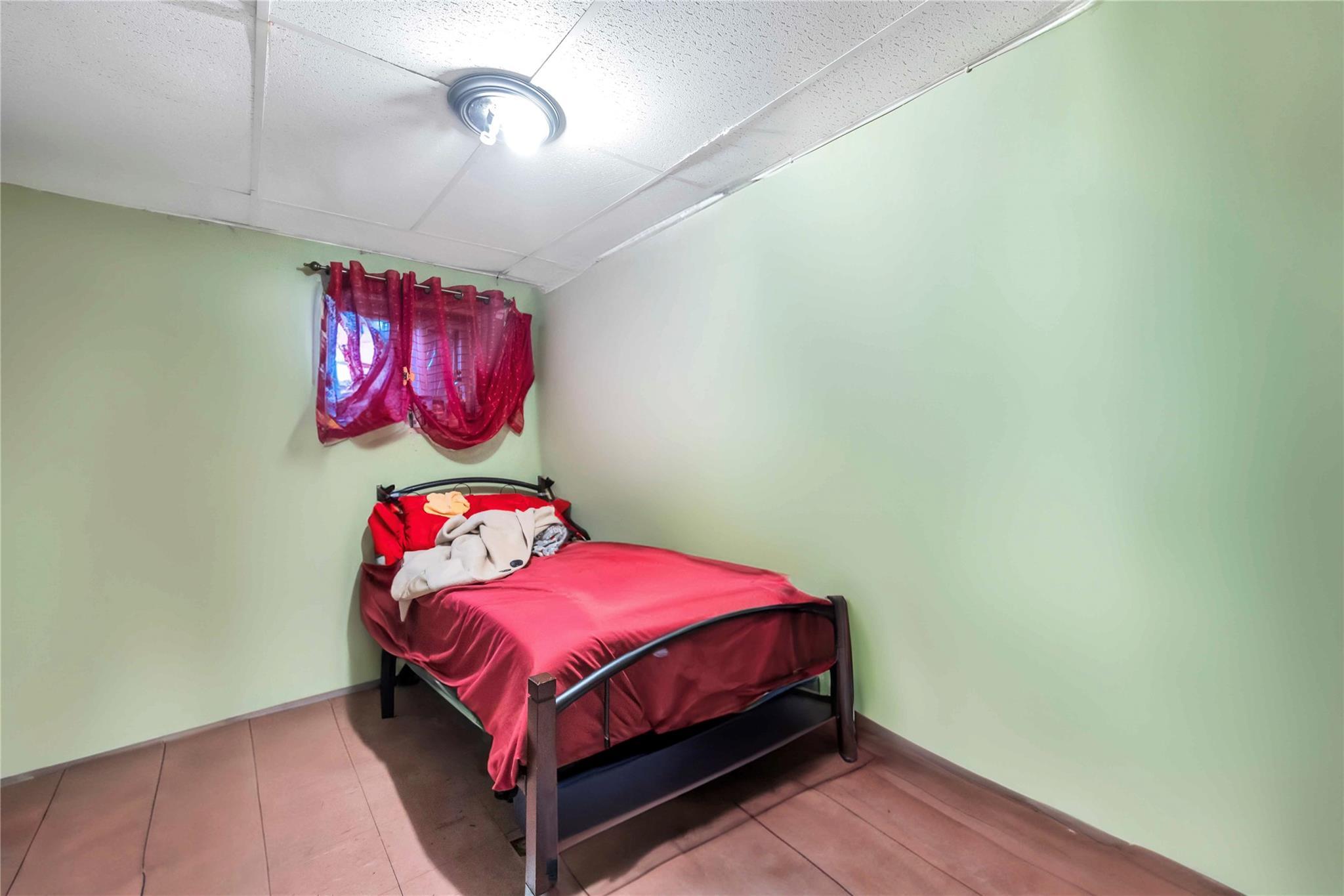 Single Family 98th  Queens, NY 11368, MLS-814527-5