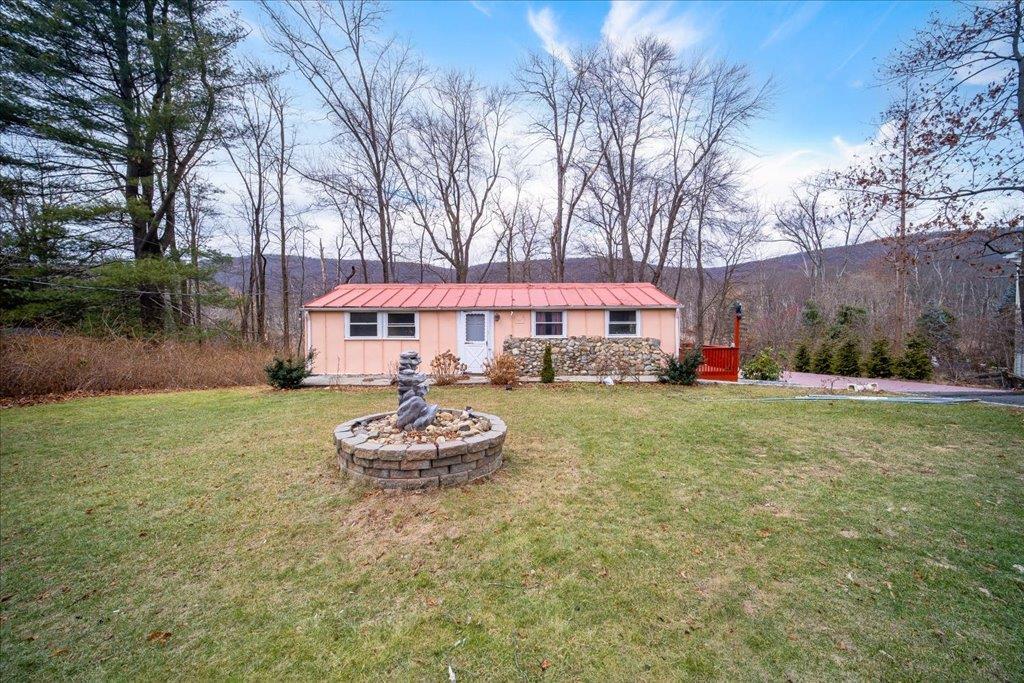 Single Family Ladentown  Rockland County, NY 10970, MLS-814571-2