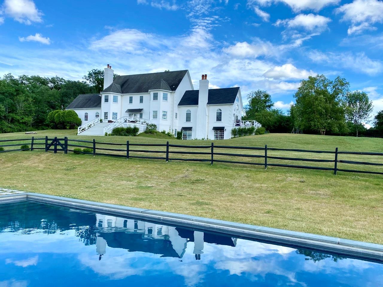 Single Family Orchard Hill  Dutchess County, NY 12545, MLS-814582-2