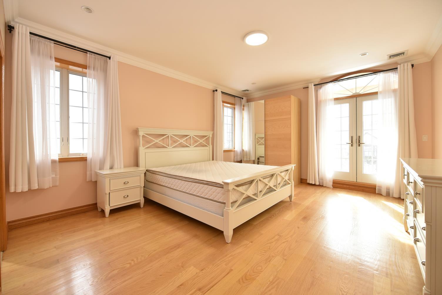 Single Family Kendrick  Queens, NY 11432, MLS-814592-28