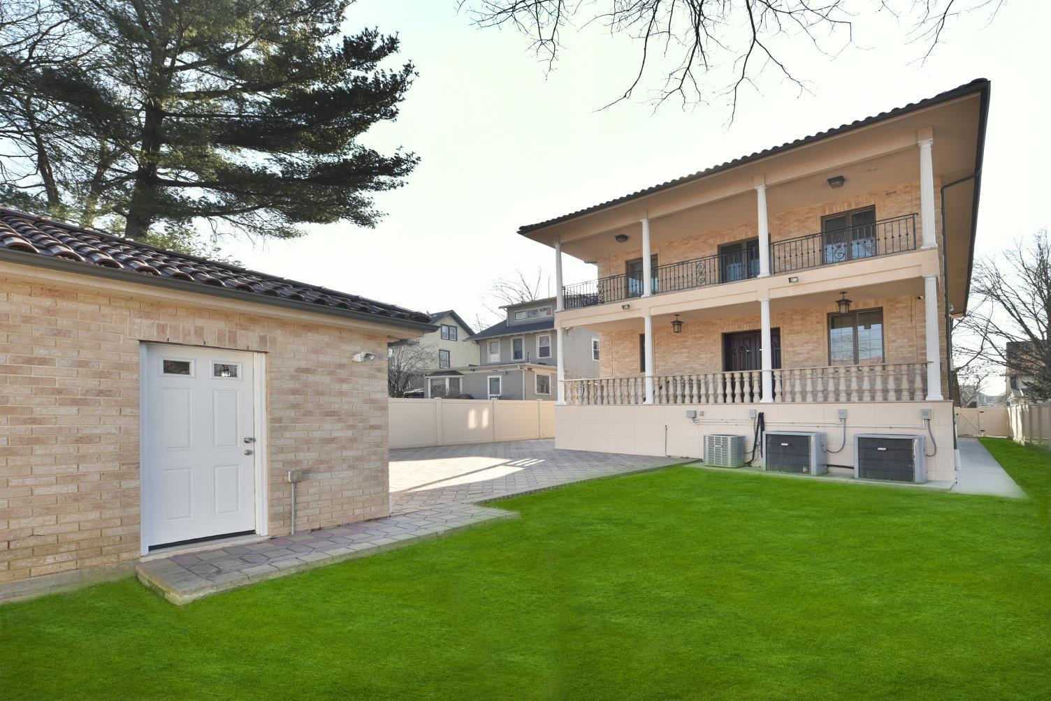 Single Family Kendrick  Queens, NY 11432, MLS-814592-41