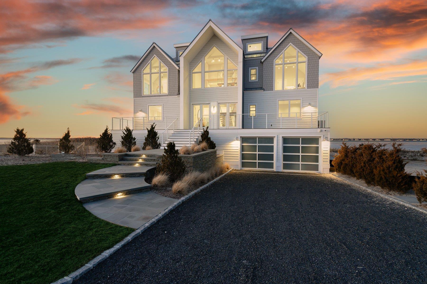 Single Family Dune  Suffolk County, NY 11978, MLS-814597-2