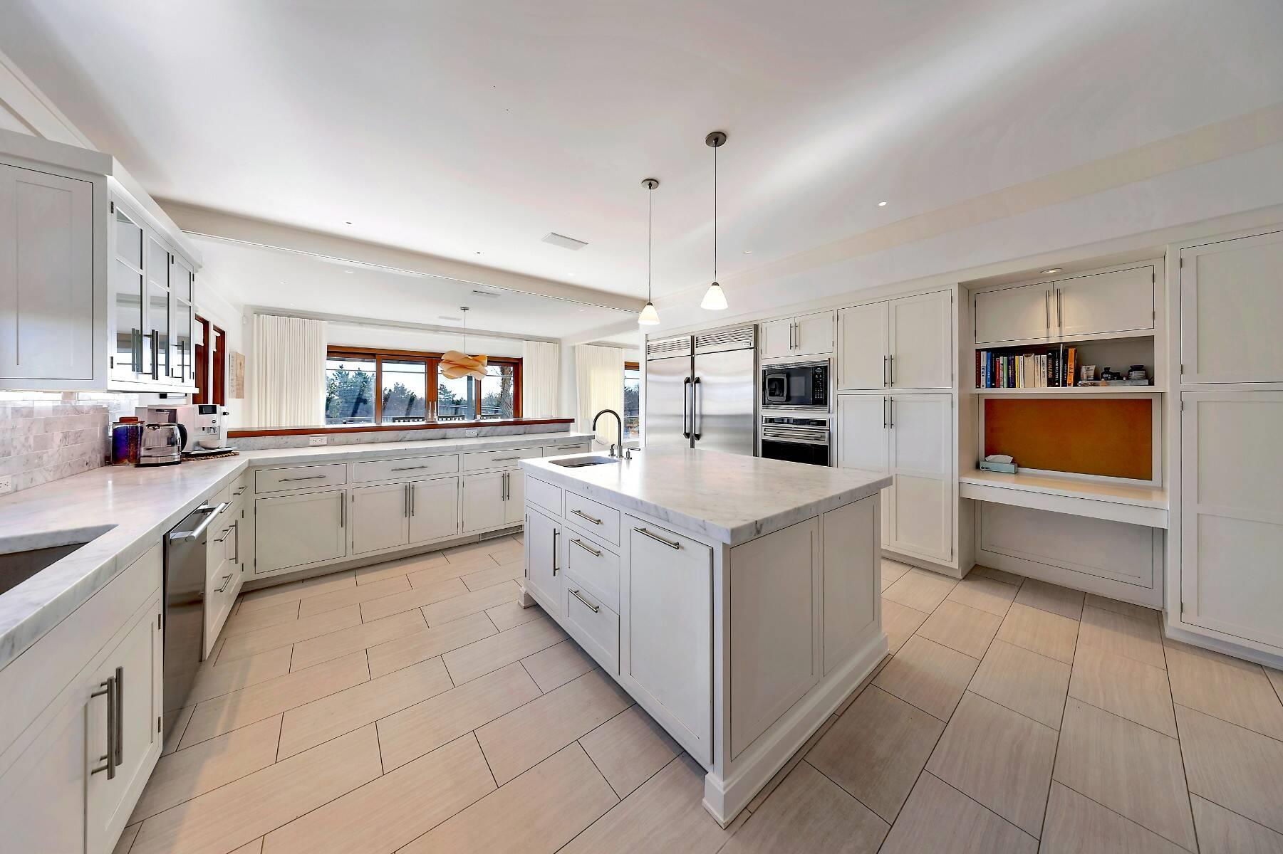 Single Family Dune  Suffolk County, NY 11978, MLS-814645-14