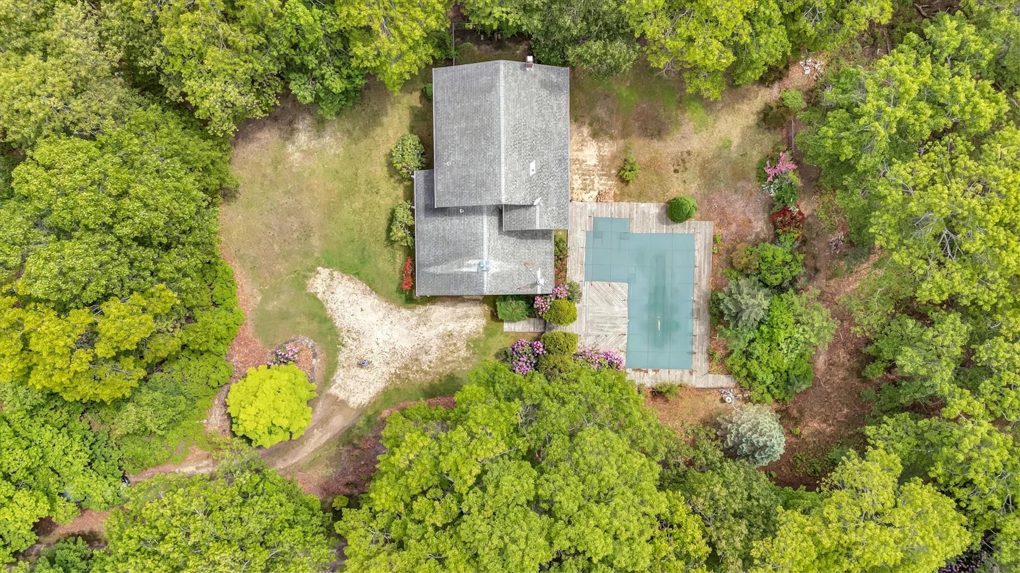Single Family Old Squires  Suffolk County, NY 11946, MLS-814795-33