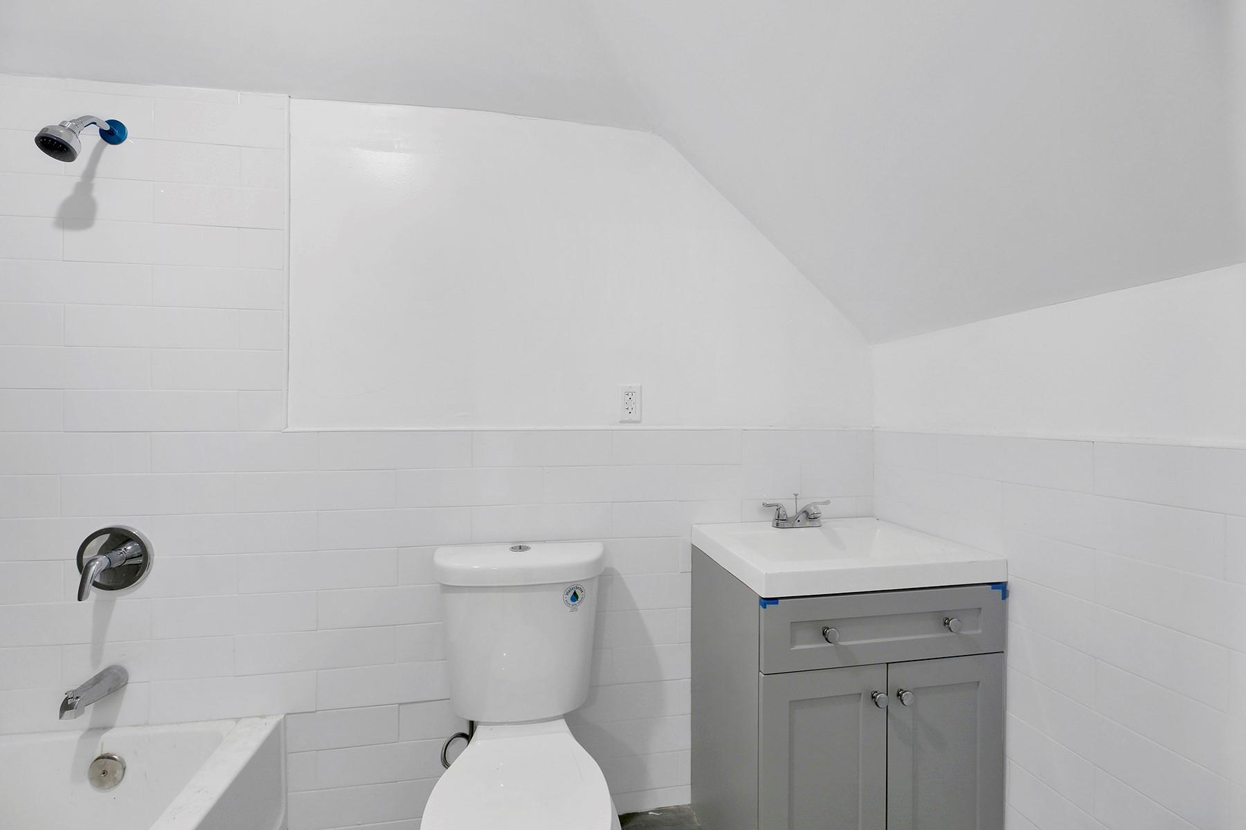Single Family Smith  Queens, NY 11434, MLS-814875-10