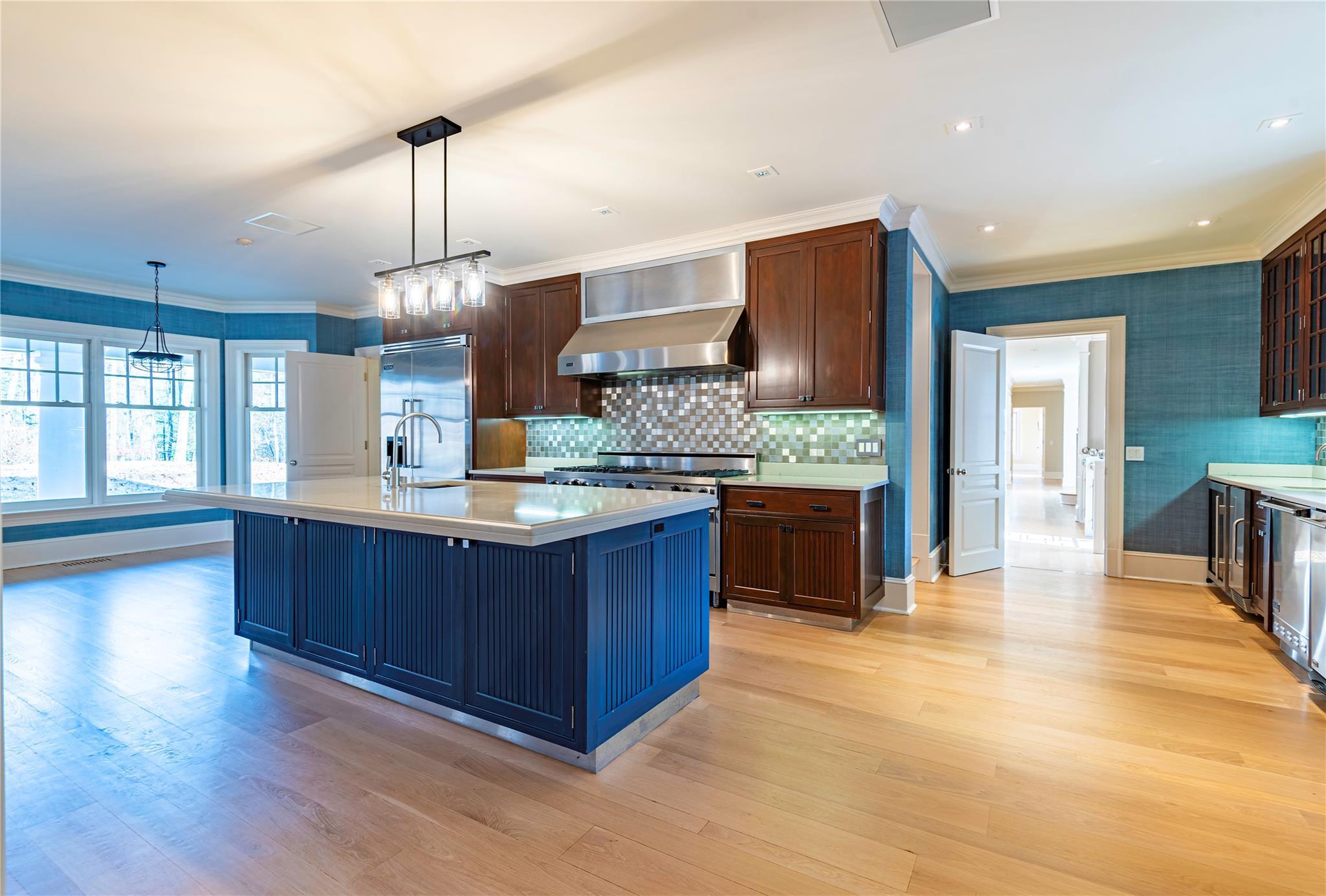 Single Family Cowdray Park  Westchester County, NY 10504, MLS-814941-7