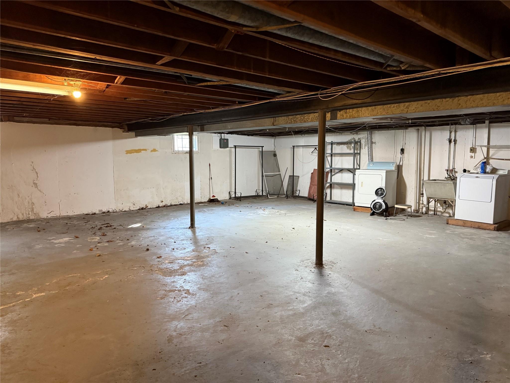 Single Family Cedarhurst  Nassau County, NY 11516, MLS-815013-22