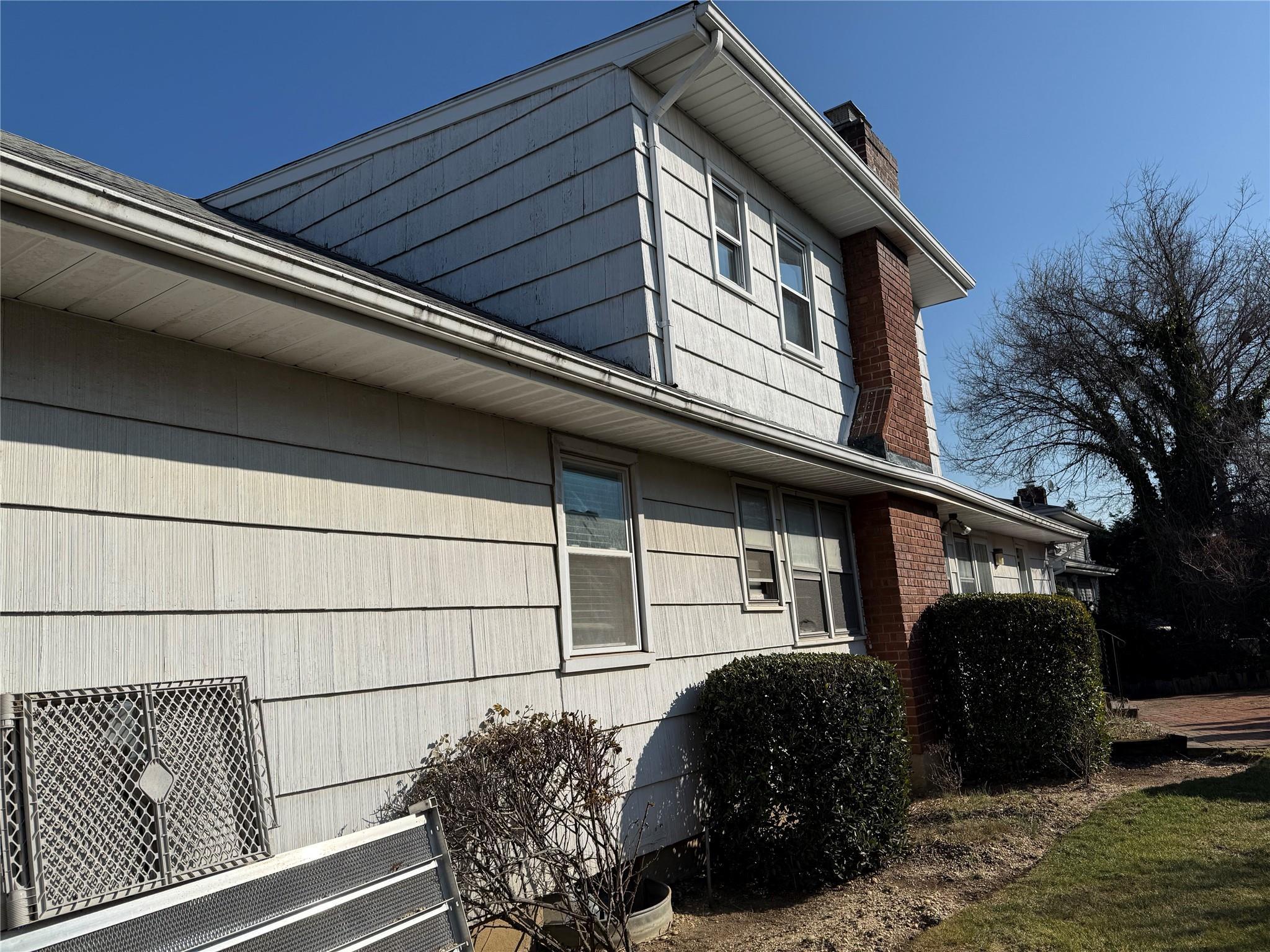 Single Family Cedarhurst  Nassau County, NY 11516, MLS-815013-30