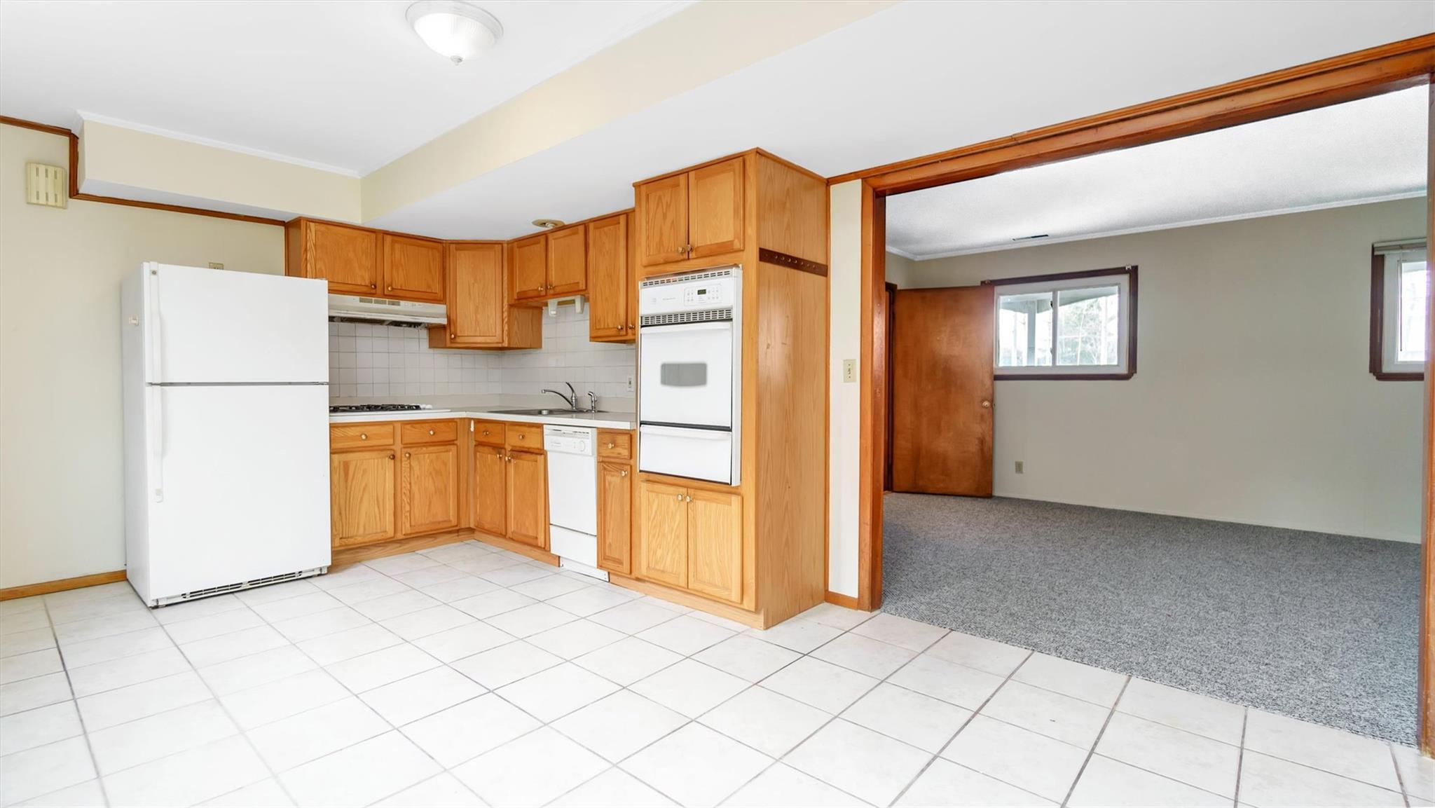 Single Family Jefferson  Suffolk County, NY 11768, MLS-815062-2