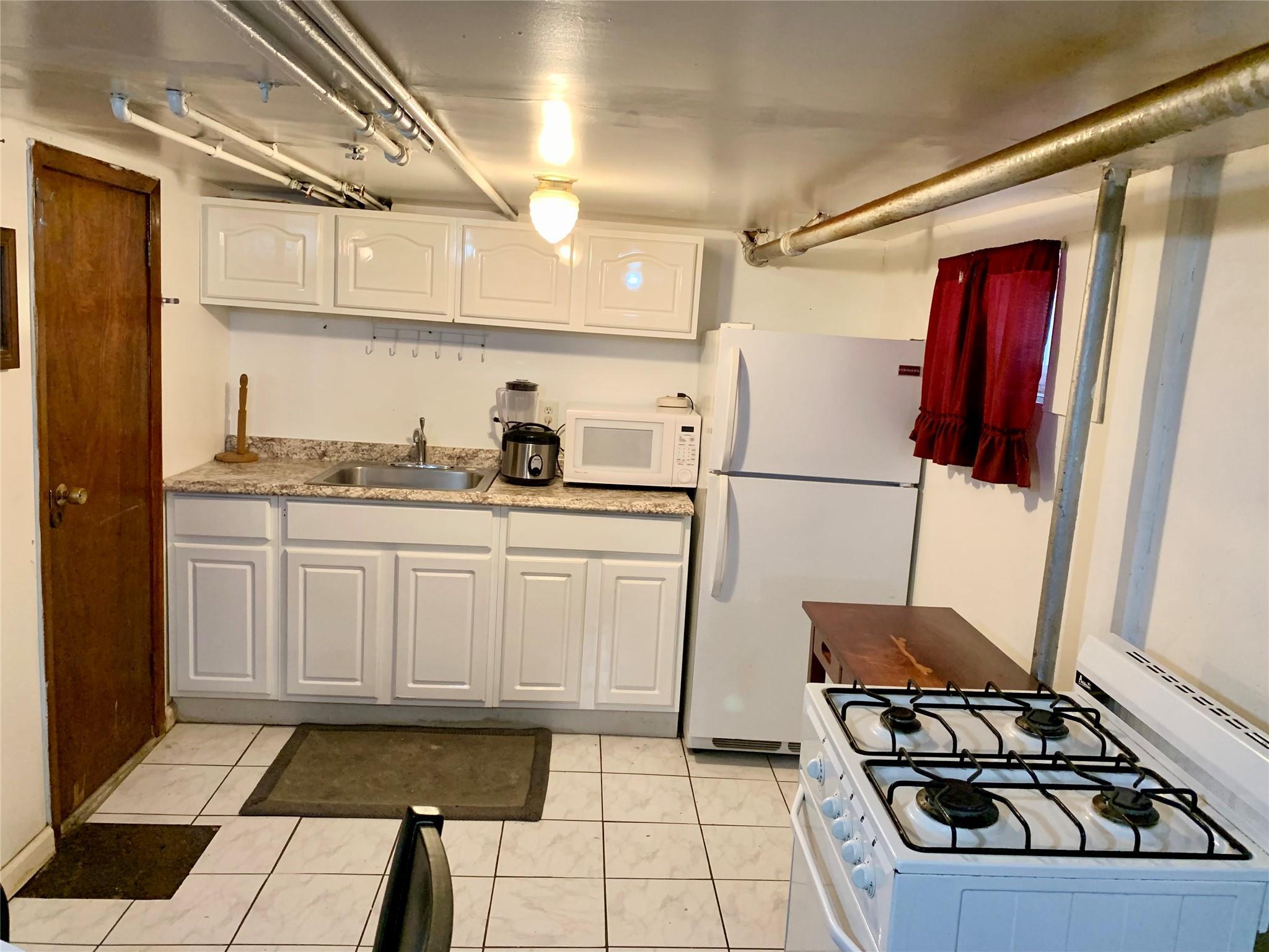 Single Family Burden  Queens, NY 11435, MLS-815105-10