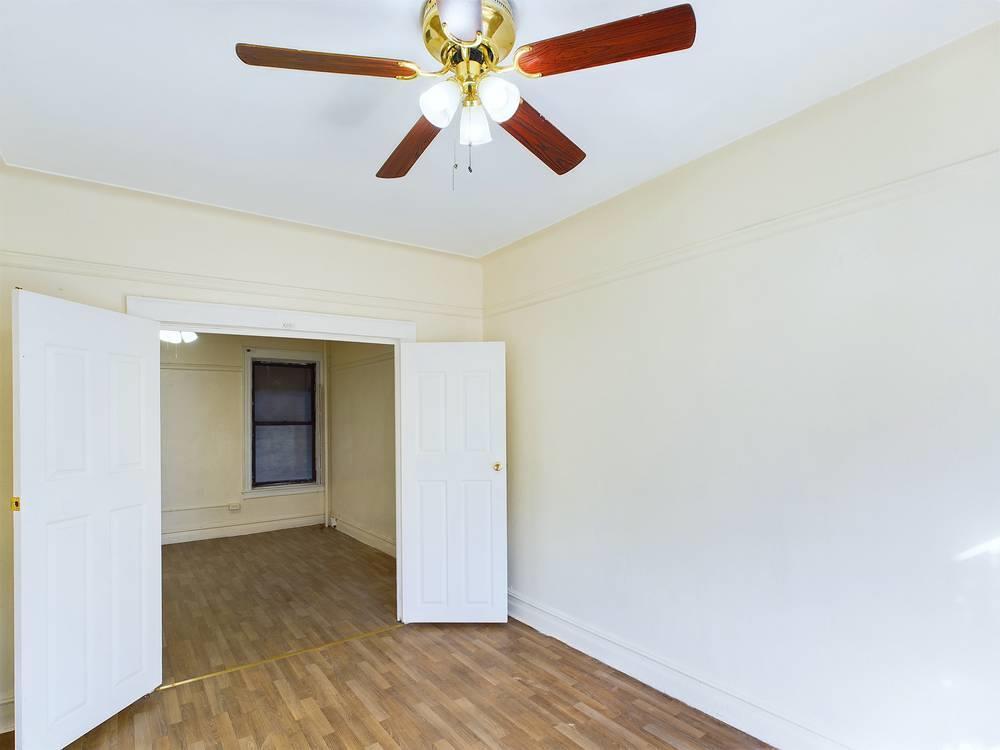 Apartment Fort Hamilton  Brooklyn, NY 11219, MLS-815255-10
