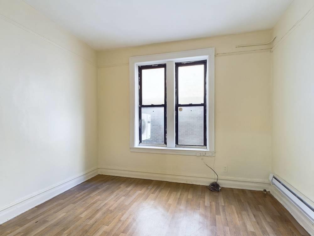 Apartment Fort Hamilton  Brooklyn, NY 11219, MLS-815255-4