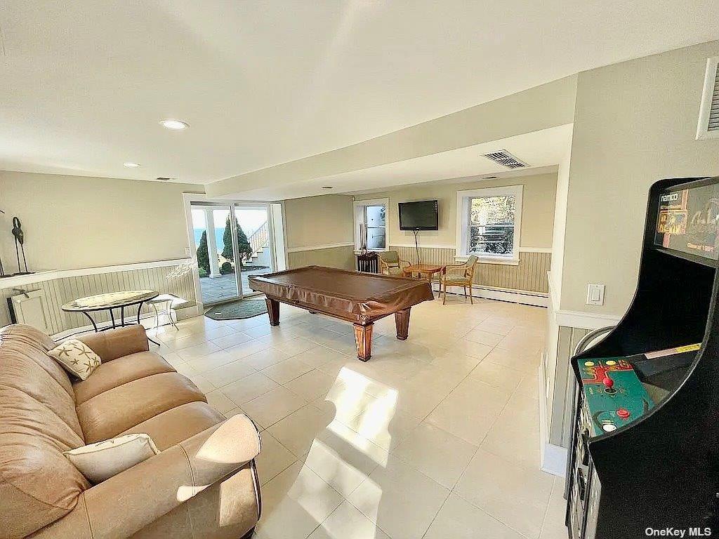 Single Family Sandy  Suffolk County, NY 11901, MLS-815331-24