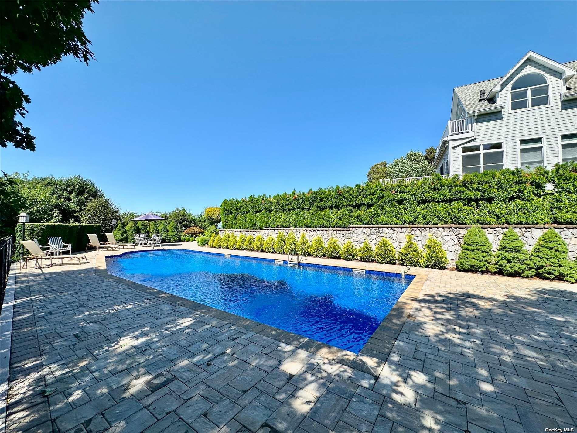 Single Family Sandy  Suffolk County, NY 11901, MLS-815331-5