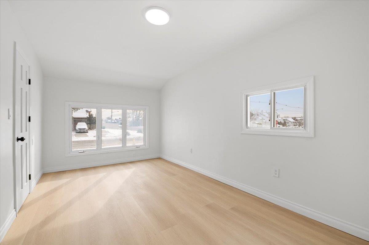 Single Family Front  Nassau County, NY 11520, MLS-815406-10