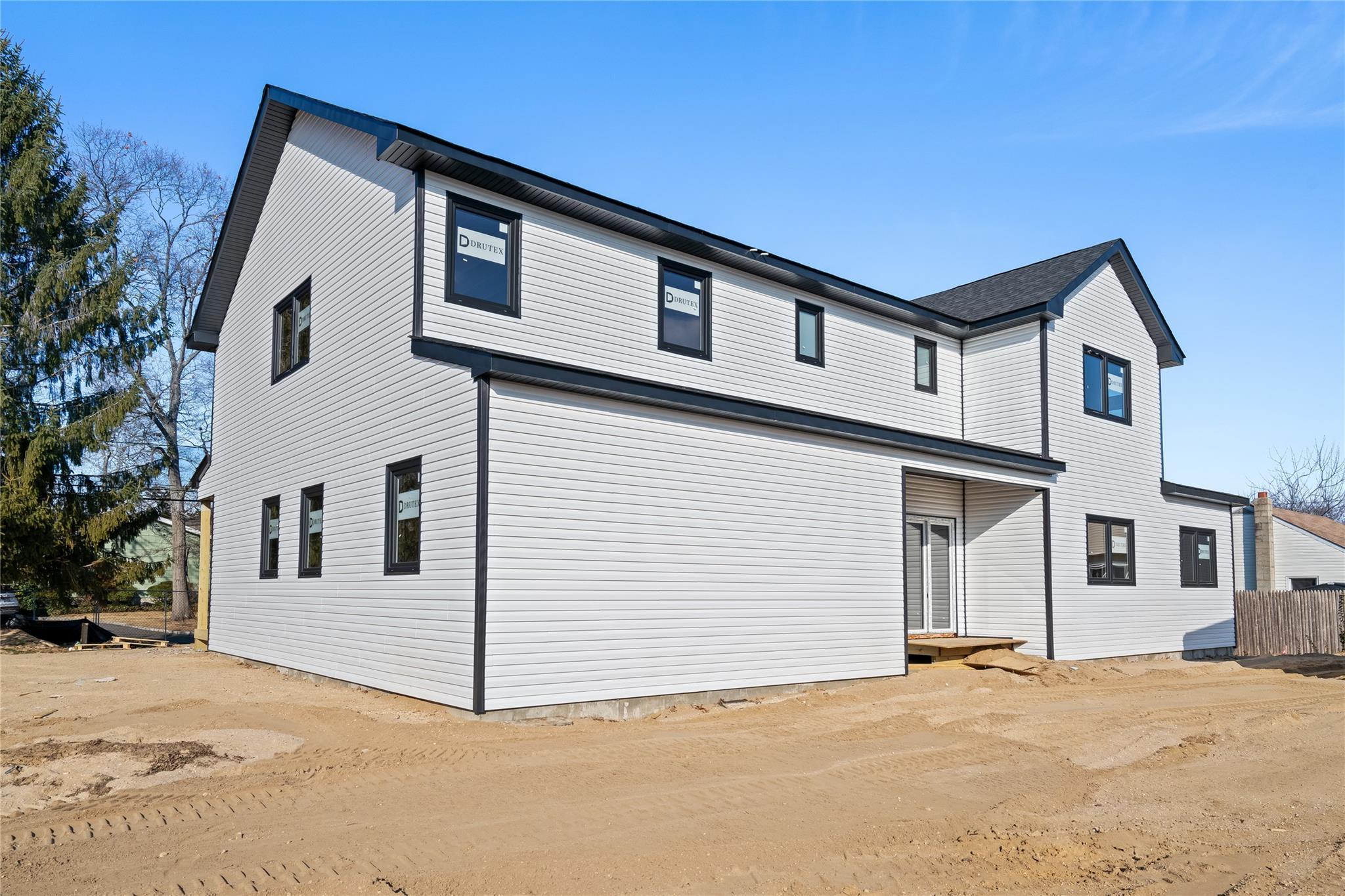 Single Family Weber  Suffolk County, NY 11704, MLS-815479-2