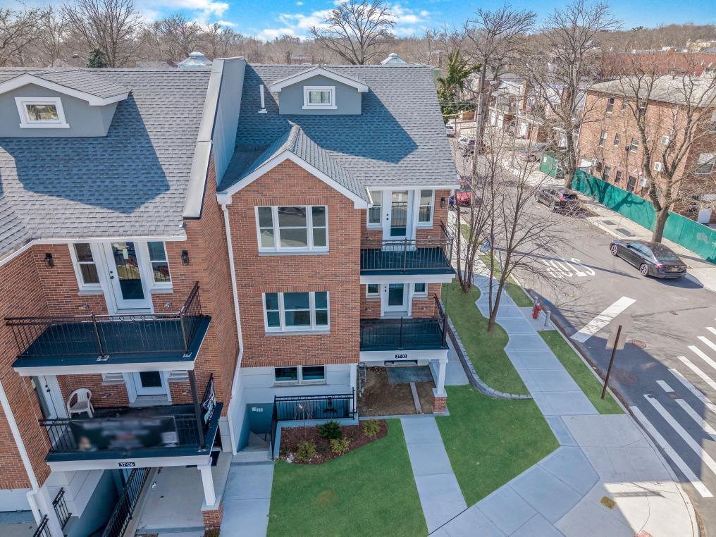 Single Family Francis Lewis Blvd  Queens, NY 11361, MLS-815486-2