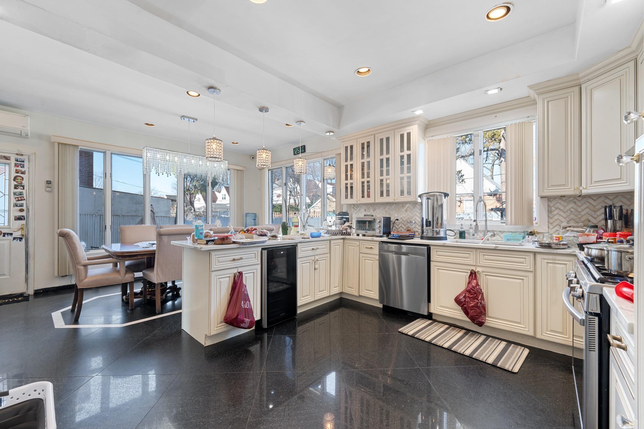 Single Family 63rd  Queens, NY 11367, MLS-815502-11