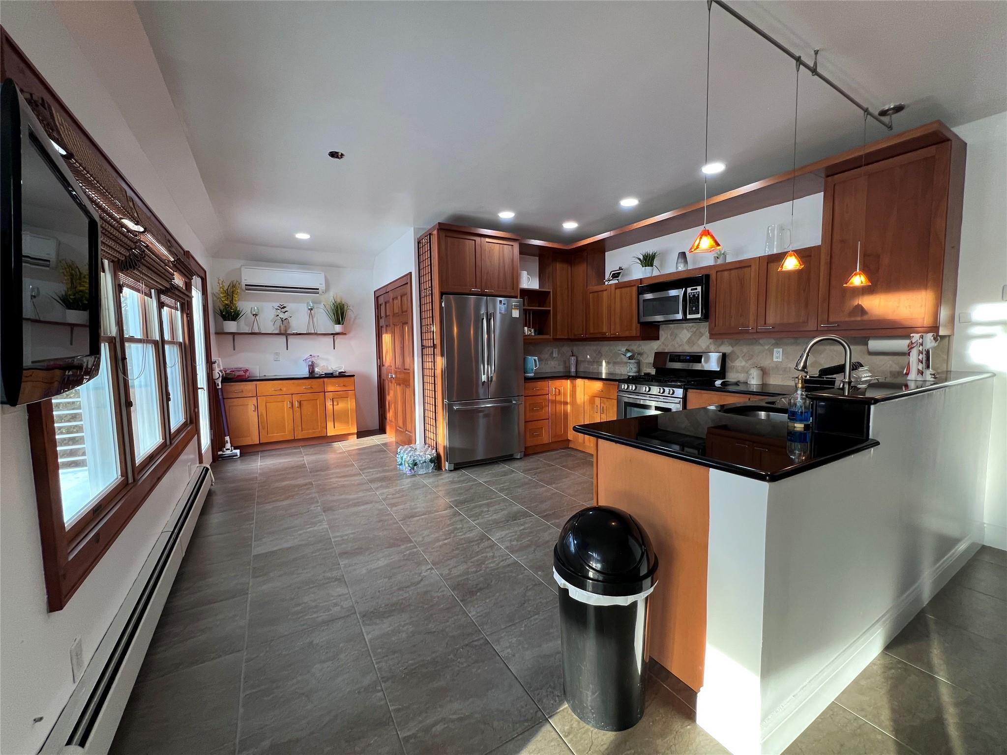 Single Family Colony  Nassau County, NY 11510, MLS-815542-11