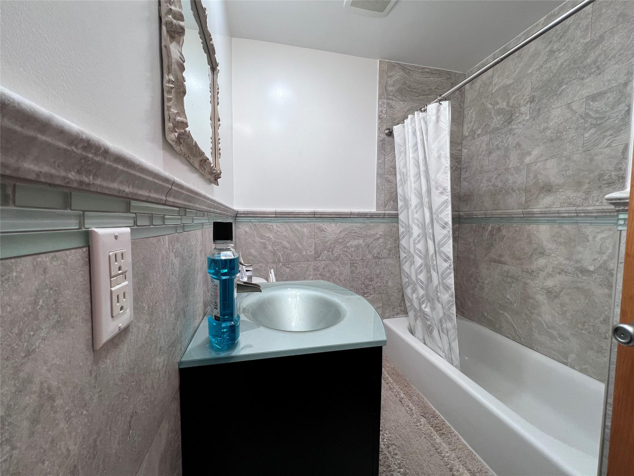 Single Family Colony  Nassau County, NY 11510, MLS-815542-15
