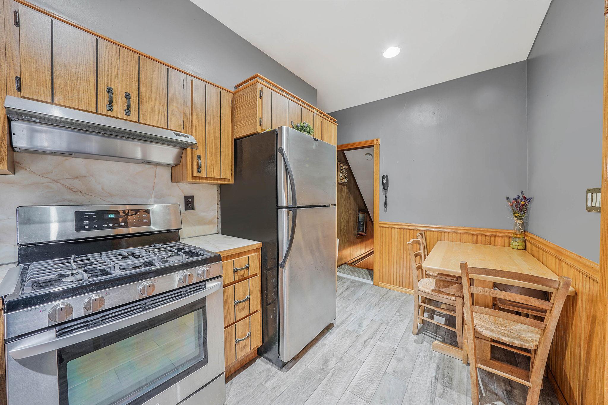 Single Family 74th  Queens, NY 11372, MLS-815544-10