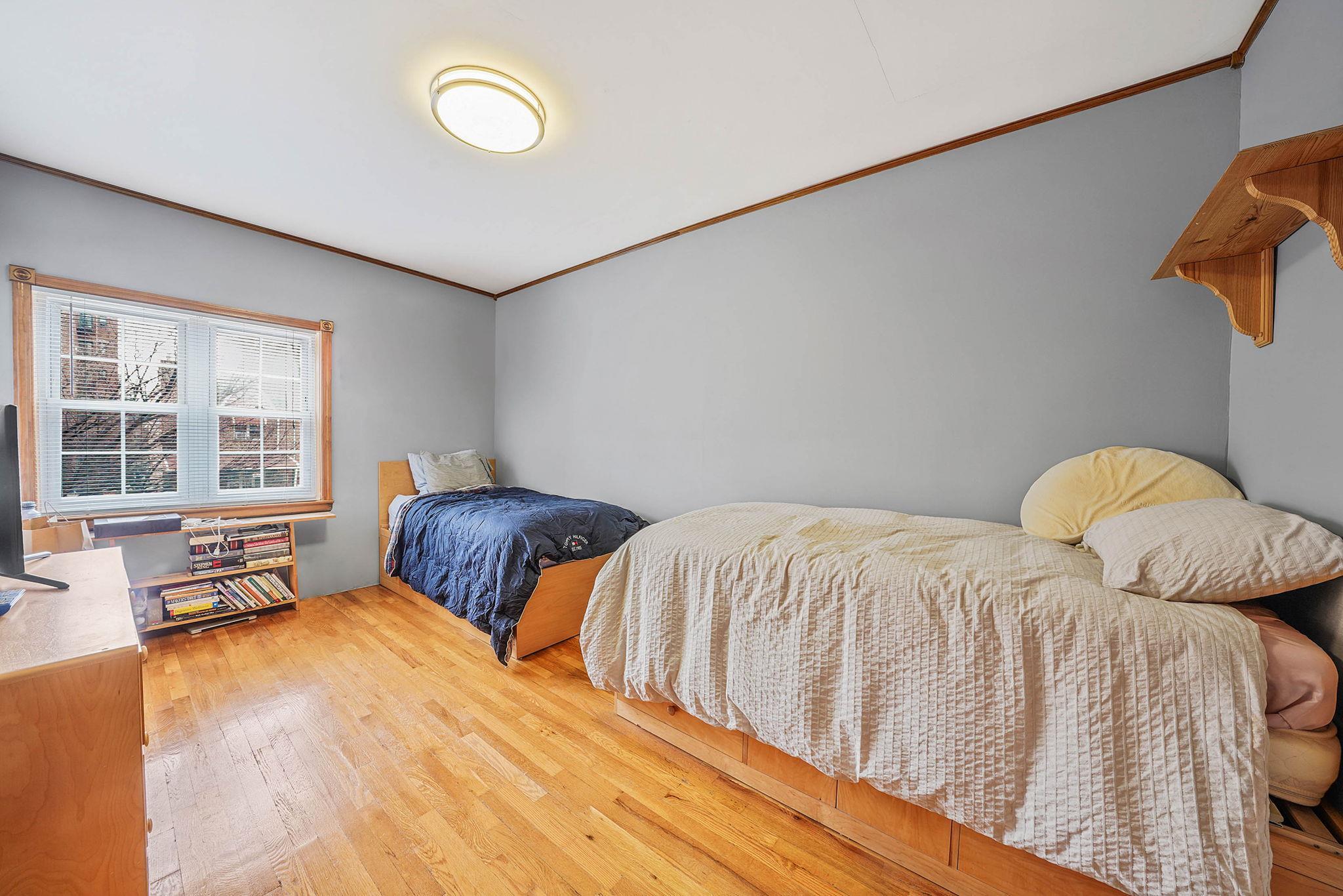 Single Family 74th  Queens, NY 11372, MLS-815544-12