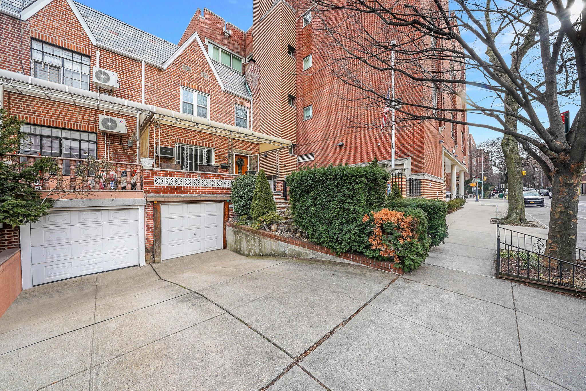 Single Family 74th  Queens, NY 11372, MLS-815544-2