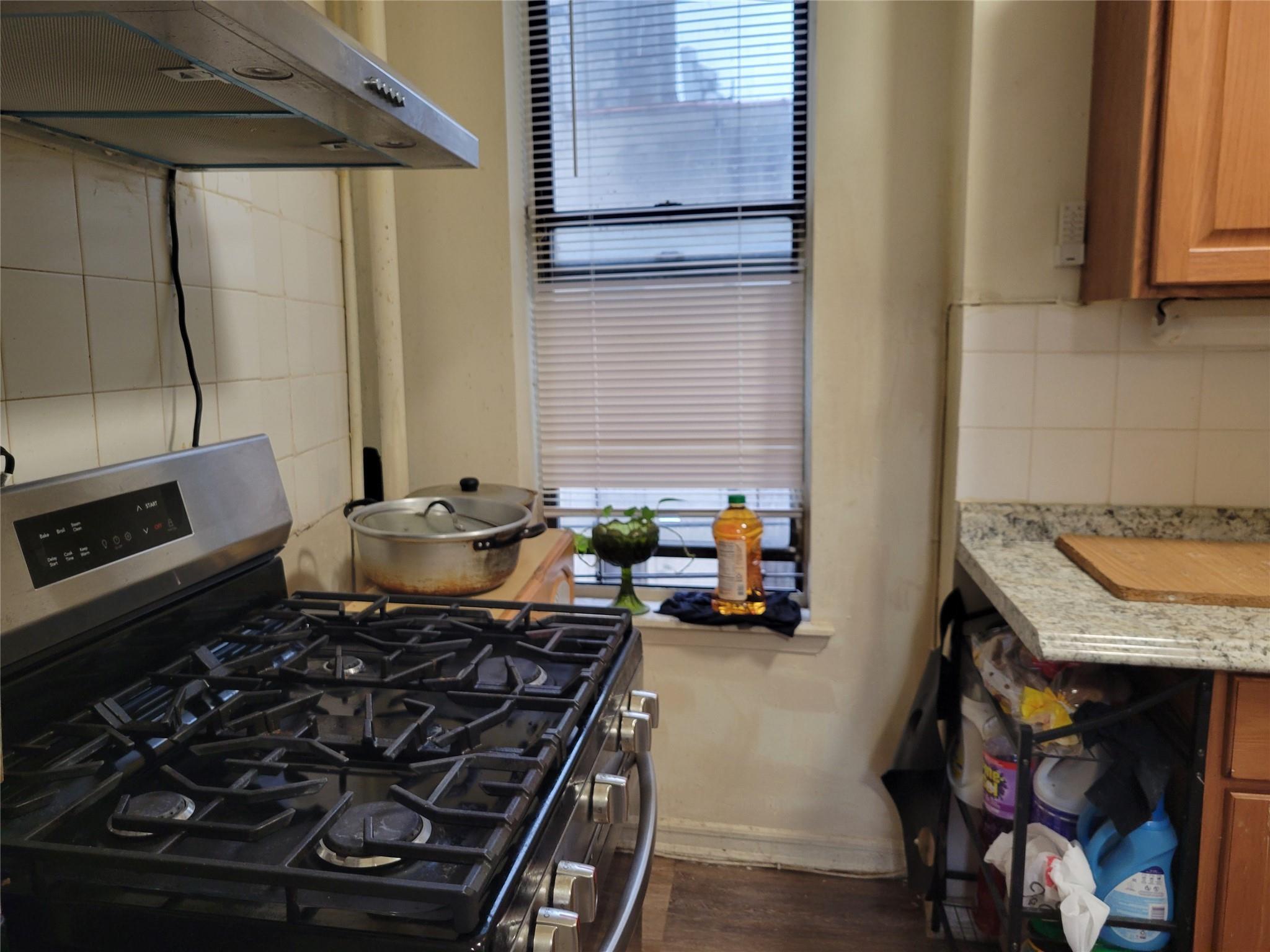 Coop Amsterdam  Manhattan, NY 10025, MLS-815580-6