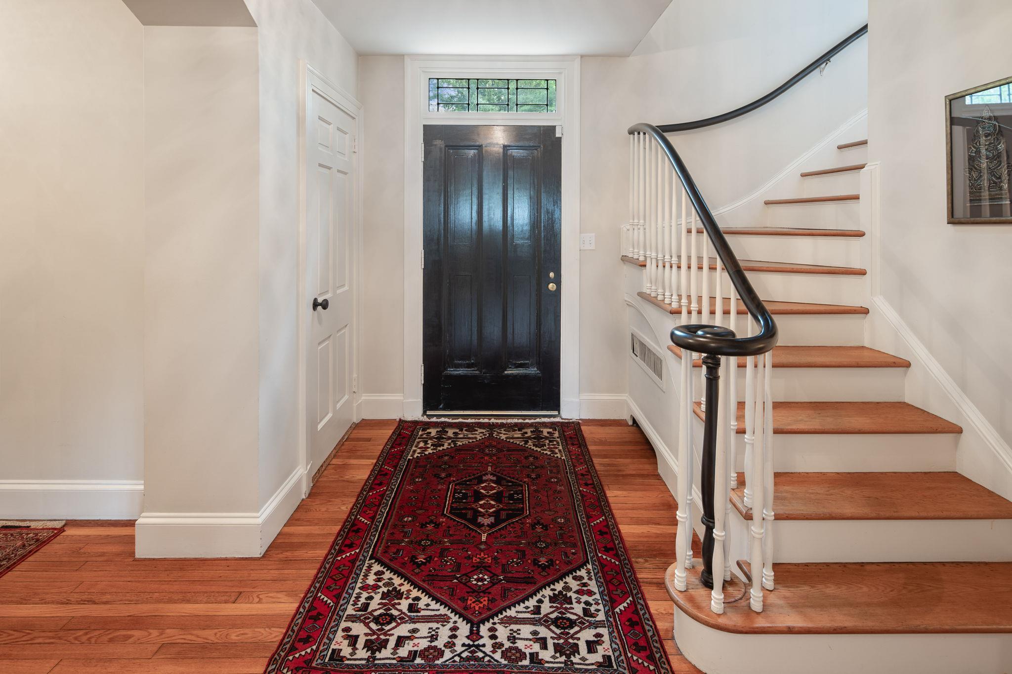 Single Family Armonk  Westchester County, NY 10549, MLS-815631-13