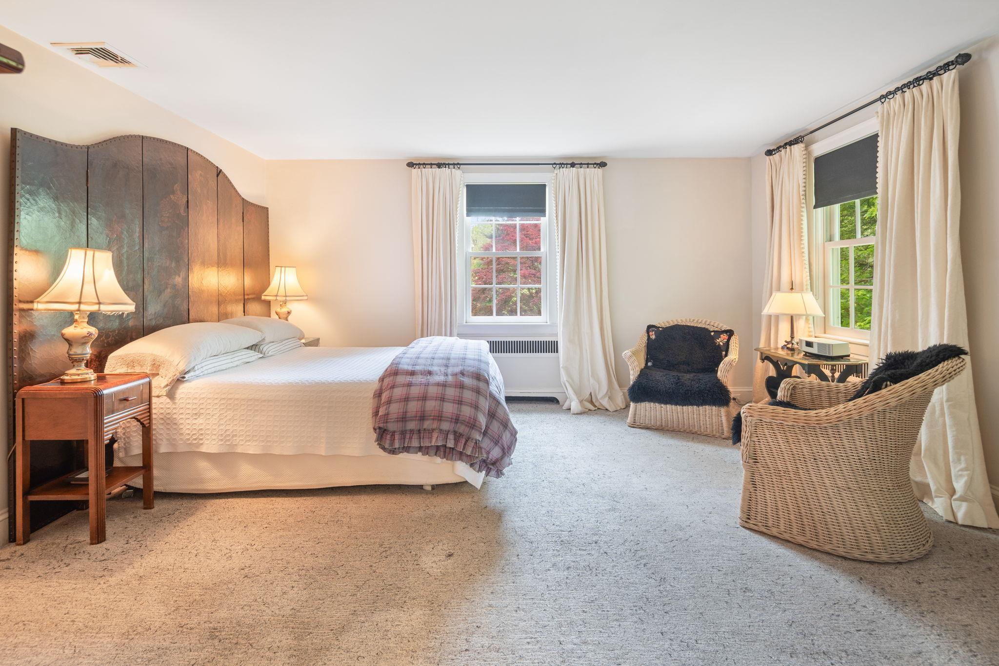 Single Family Armonk  Westchester County, NY 10549, MLS-815631-32