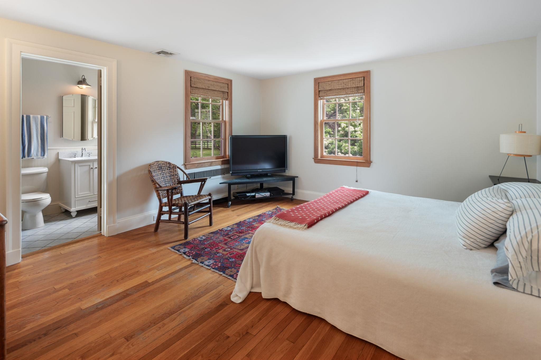 Single Family Armonk  Westchester County, NY 10549, MLS-815631-37