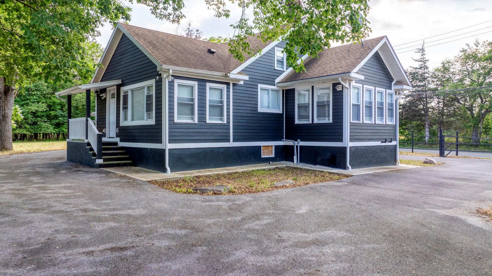 Single Family Albany Post  Ulster County, NY 12525, MLS-815640-44